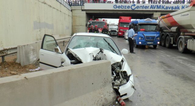 Gebze’de Alkollü Sürücü Dehşet Saçtı!