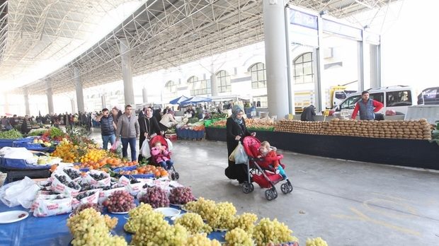 PAZARLAR PERŞEMBE GÜNÜ KURULACAK