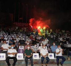 Gebzespor Taraftarından Başkan Büyükgöz’e Sevgi Gösterisi