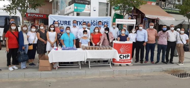 DARICA CHP AŞURE DAĞITTI