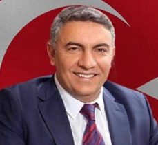 BAŞKAN ŞAYİR ÖĞRETMENLER GÜNÜ’NÜ KUTLADI