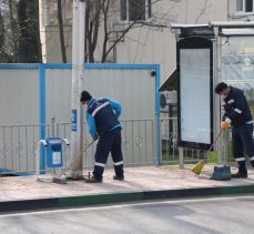 TÜM YOL VE DURAKLAR TEMİZLENİYOR