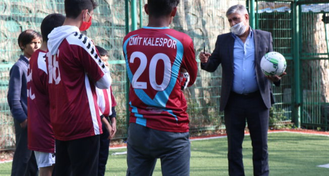 Amatör spor kulüpleri Büyükşehir’den memnun