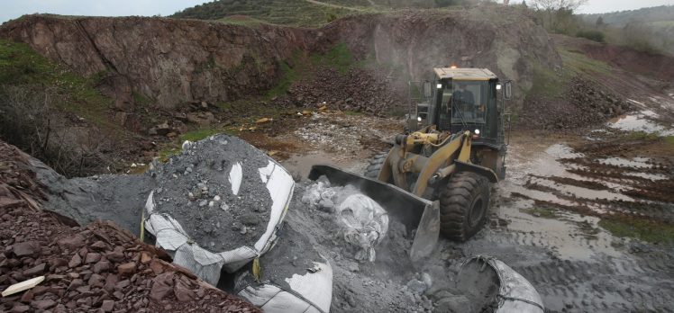 Atık dökenler hakkında adli işlem başlatıldı