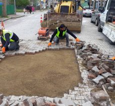 Sokağa çıkma kısıtlamasında yaya kaldırımları onarıldı