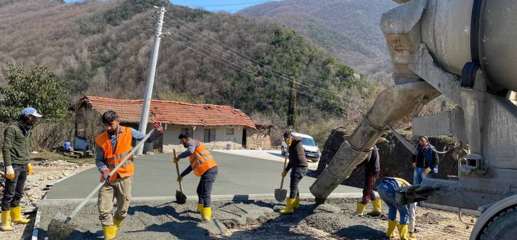 Gölcük, Ulaşlı-Balaban köy yollarına konfor geliyor