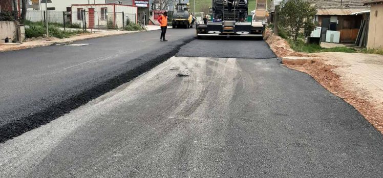 İzmit Solaklar yolu bir günde asfaltlandı