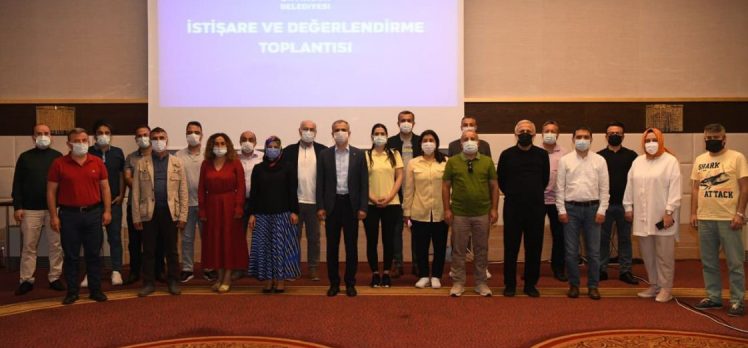 Başkan Çiftçi, birimlerle 2 yılı değerlendirdi