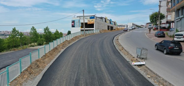 Çayırova Fatih Caddesi’nde asfalt serildi