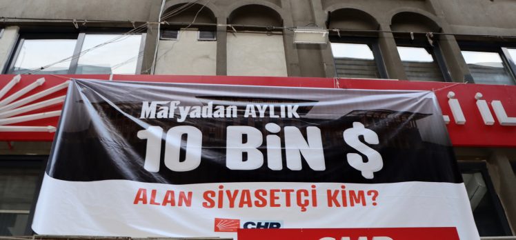 “Mafyadan aylık 10 bin dolar alan siyasetçi kim?”