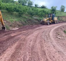 İzmit köy yollarına konforlu yollar yapılıyor