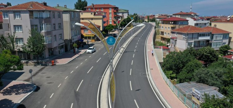 Darıca Cengiz Topel Caddesi’nde yol çizgileri çizildi