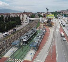 Tramvay yaya köprüsü temel kazıkları çakılmaya başlandı