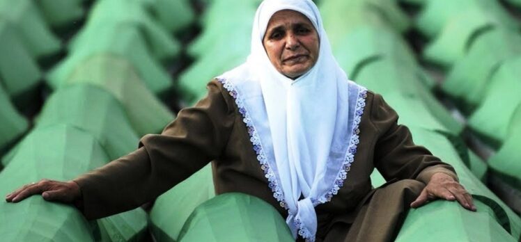 BUGÜN SREBRENİTSA’NIN BİZE NE İFADE ETTİĞİNİ ANLAMAK ZORUNDAYIZ