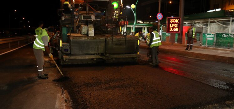 Gebze İstanbul Caddesi’nde gece mesaisi