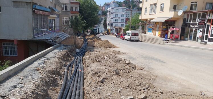 Gebze Fikri Altıokka Caddesi’nde üstyapı çalışması