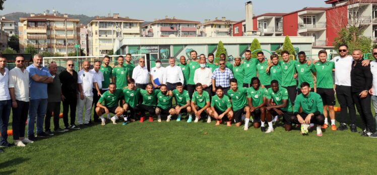 Başkan Büyükakın’dan Kocaelispor’a moral ziyareti