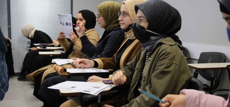 Büyükşehir’in Akademi Üniversitesi ders başı yaptı