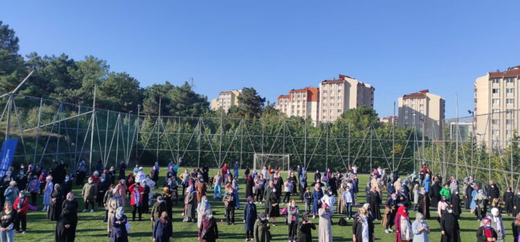 Gebzeli kadınlar açık havada spor yaptı