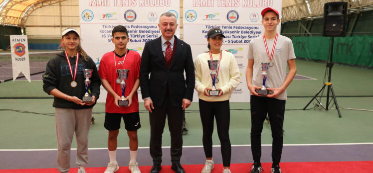 Başkan Büyükakın’dan tenis kortları müjdesi