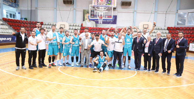 <strong> ÇESK Basketbol İzmir Büyükşehir’i yendi</strong>