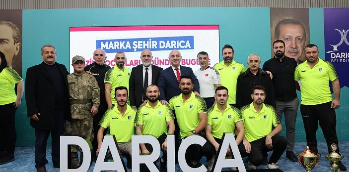 Bizim çocuklarla Darıca’yı spor şehri yapıyoruz