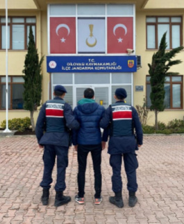 Jandarma aranılan FETÖ’cüyü  yakaladı