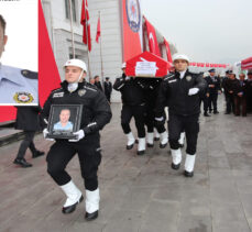 Şehit polis dualarla uğurlandı