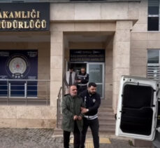 Aranılan 2 kişi Darıca’da polis tarafından yakalandı